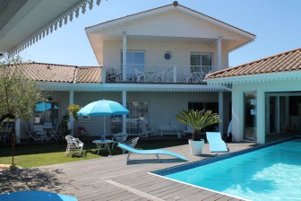 ARESIA, Chambre d'hôtes en Gironde