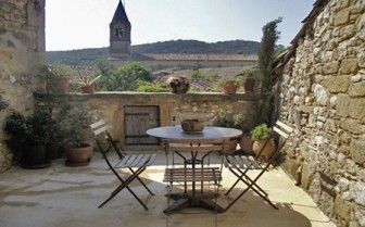 Les Chambres d'Élise, Chambre d'hôtes dans le Gard