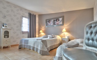 Eau Petit Paradis, Chambre d'hôtes en Haute-Savoie