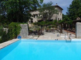 LA MAGNANERIE D'HOTES, Chambre d'hôtes dans le Gard