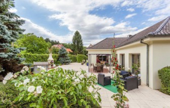 La Rose Trémière, Chambre d'hôtes dans le Bas-Rhin